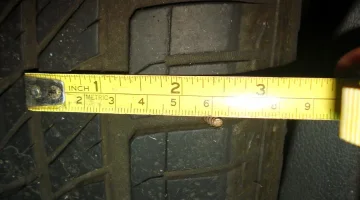 pneumatico post sn debica forato 19.3.26 DSC01591_2.webp