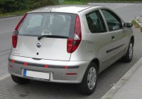 Fiat_Punto_II_Facelift_rear.JPG